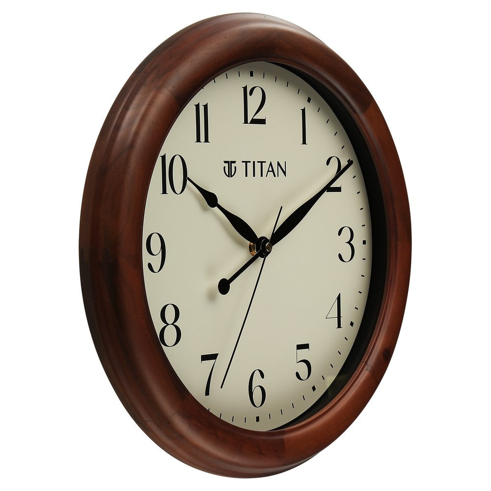 Titan Classic Wooden (35cm x 35 cm)