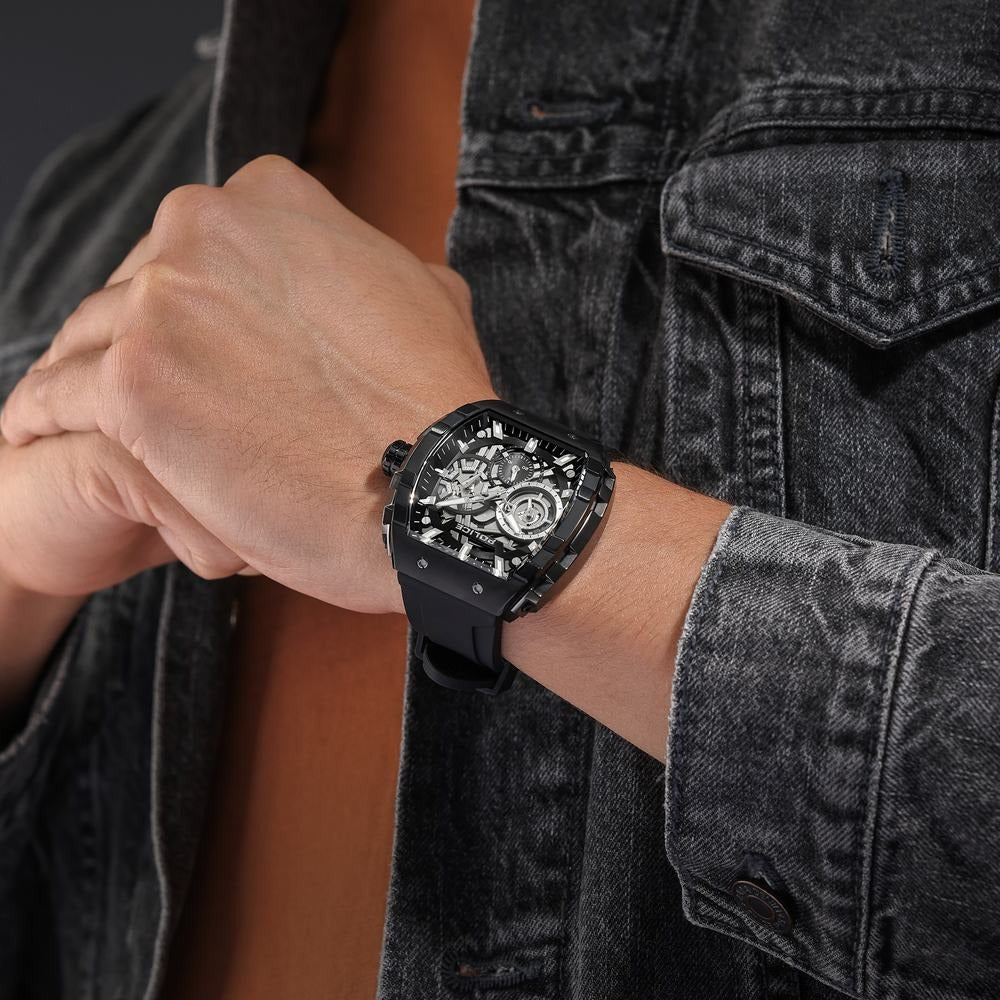 Police Quartz Multifunction Black Dial Black Colour Silicone Strap Watch For Men