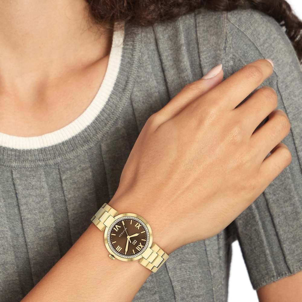 Tommy Hilfiger Quartz Analog Brown dial Stainless Steel Strap Watch for Women