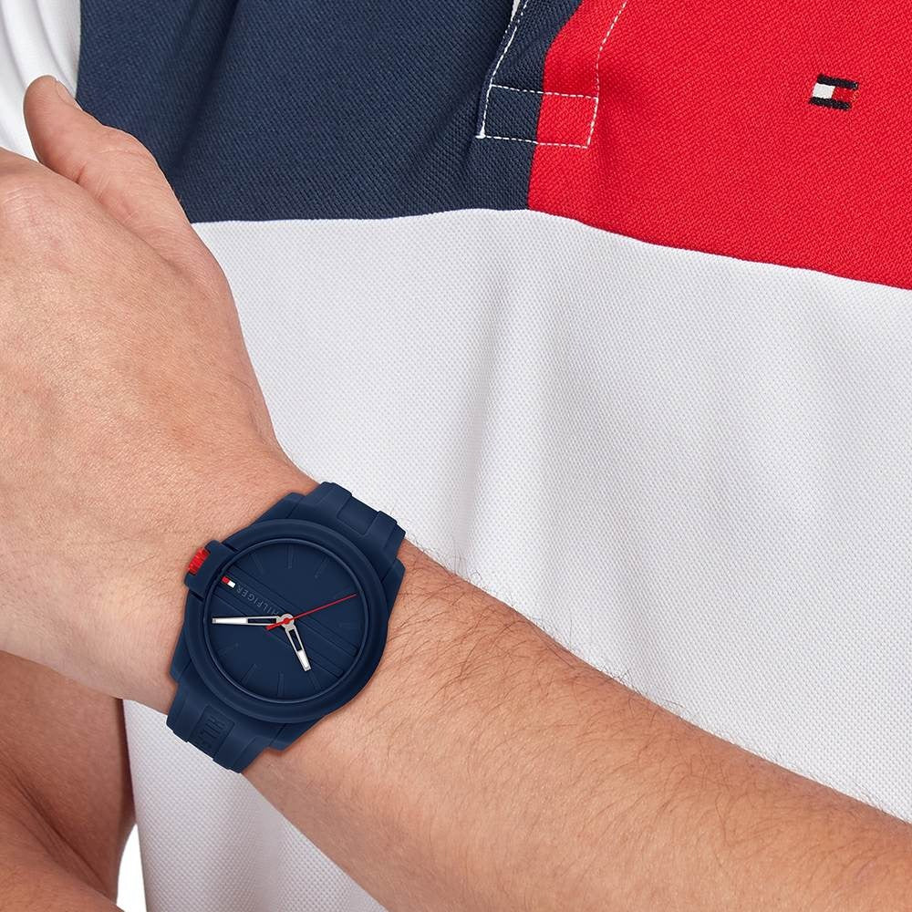 Tommy Hilfiger Quartz Analog Blue Silicone Strap for Men